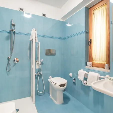 Hotel Marc 4*
