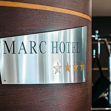 Marc Отель Вьесте